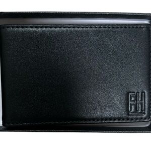 New in Box Black Leather Card Wallet for Men